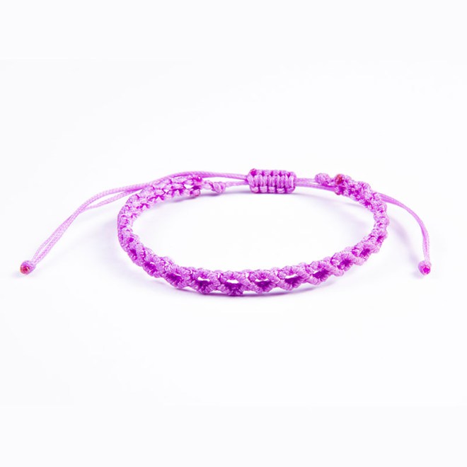 Μακραμέ βραχιόλι λιλά με αυξομείωση