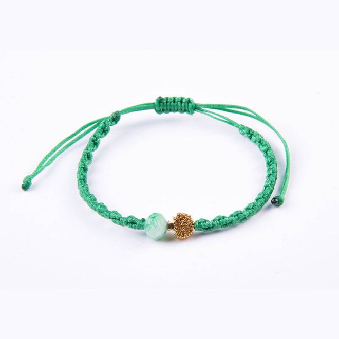 Μακραμέ βραχιόλι με μεταλλικό στοιχείο δέντρο της ζωής χρυσό, με κορδόνι κερωμένο πράσινο, με κρυστάλλινη χάντρα 8mm με αυξομείωση