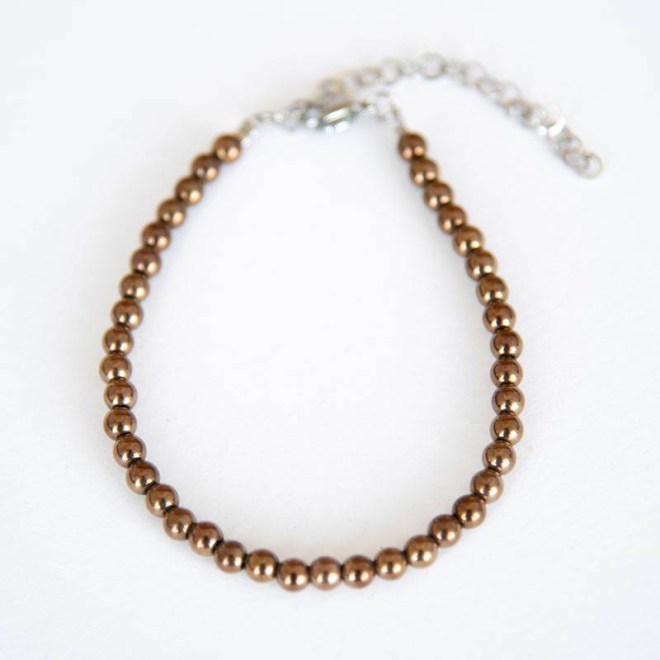 Βραχιόλι με αιματίτη στρόγγυλο 4mm σε μπρονζέ χρώμα και ατσάλινο κούμπωμα