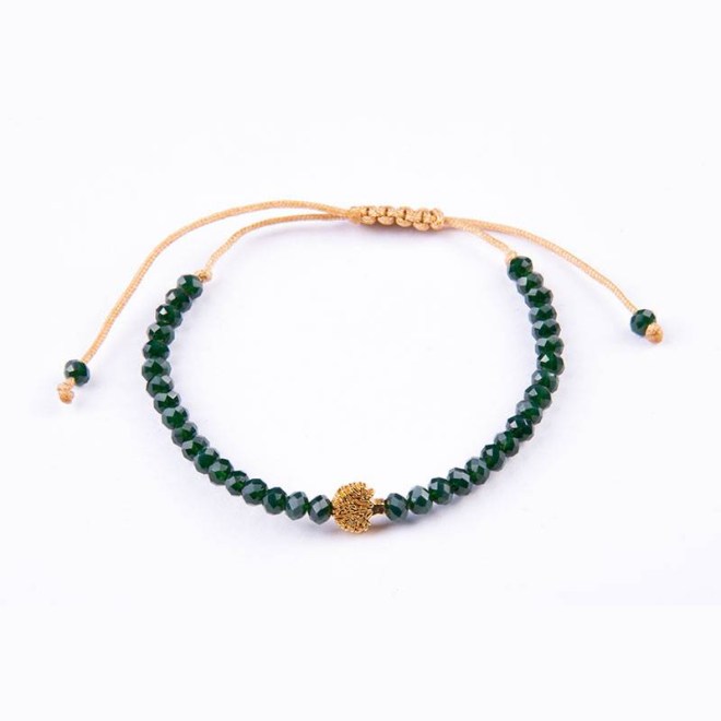 Βραχιόλι με κρυστάλλινες χάντρες πράσινες 4mm και μεταλλικό μοτίφ χρυσό δέντρο της ζωής, κλείνει με αυξομείωση